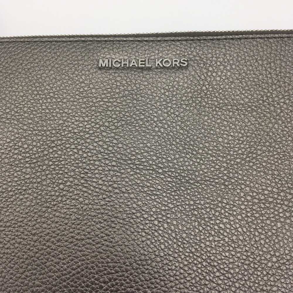 Michael Kors Wristlet Large Zip Leather Clutch - Picture 4 of 5